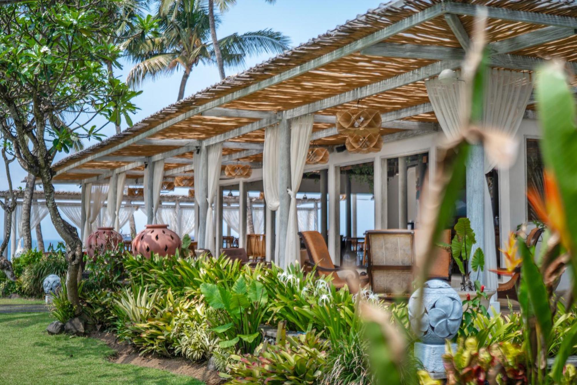 Nirwana Beach & Resort Candidasa Dış mekan fotoğraf The Beach Club at the InterContinental Fiji Resort