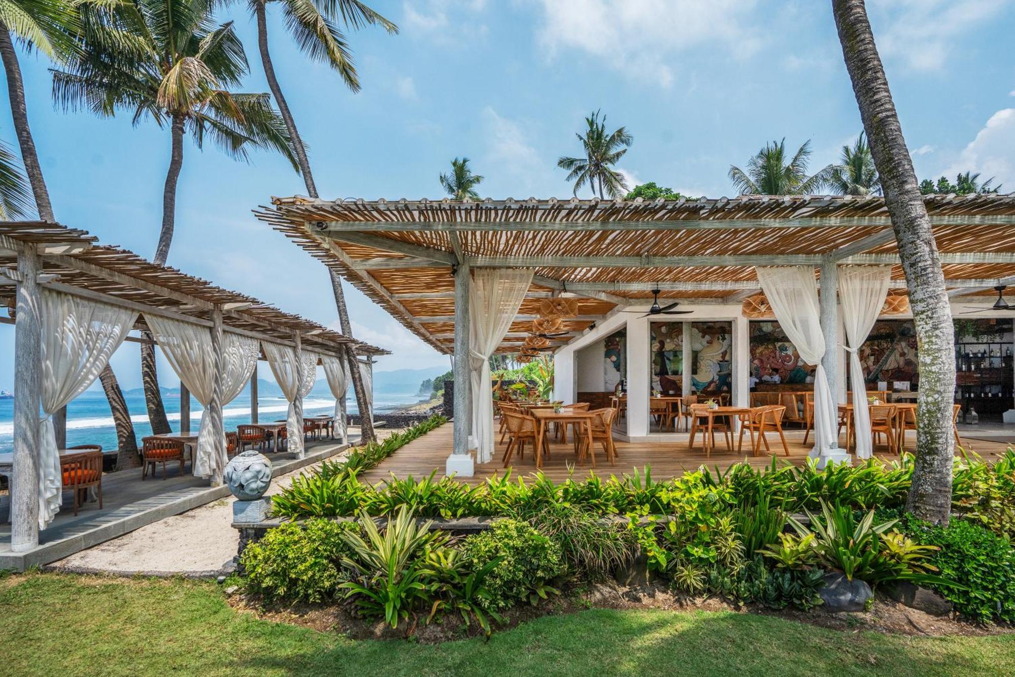 Nirwana Beach & Resort Candidasa Dış mekan fotoğraf The Beach Club
